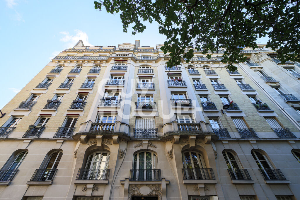 Square Clignancourt - 3 pièces - Charme de l'ancien