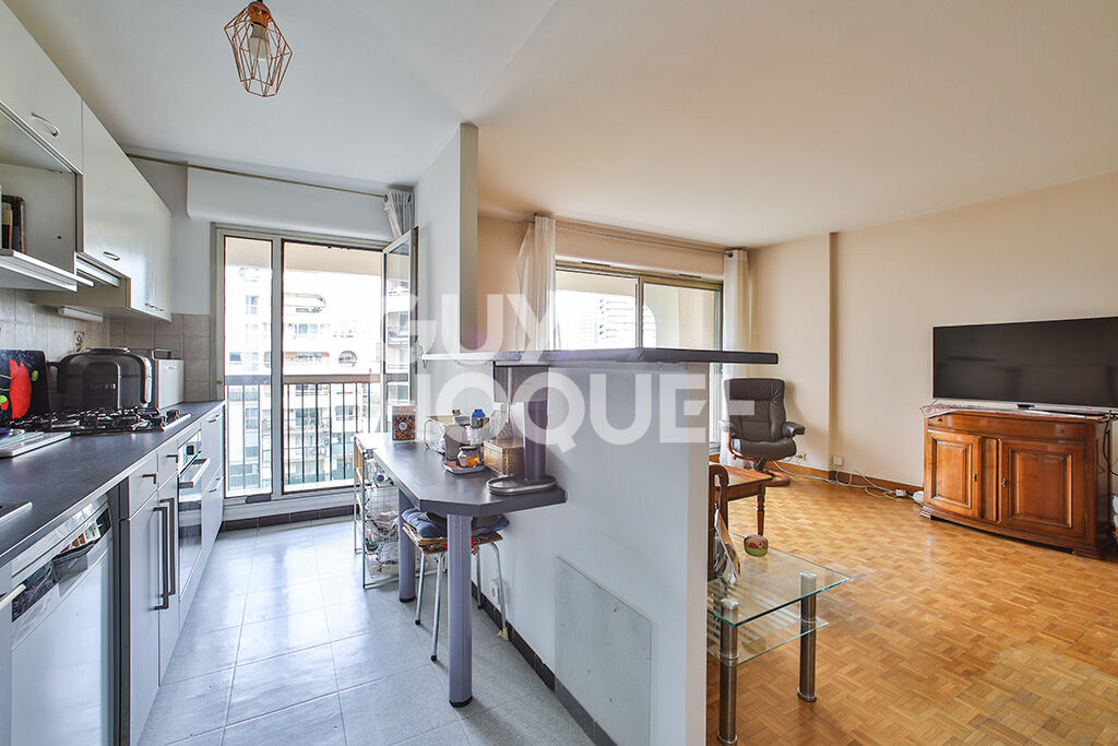 Appartement familial - étage élevé - balcon