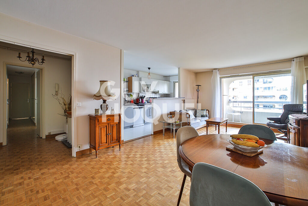 Appartement familial - étage élevé - balcon