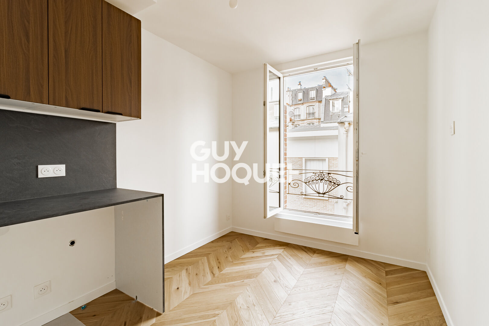 Studio -11.5 m2 - Quartier Moskowa