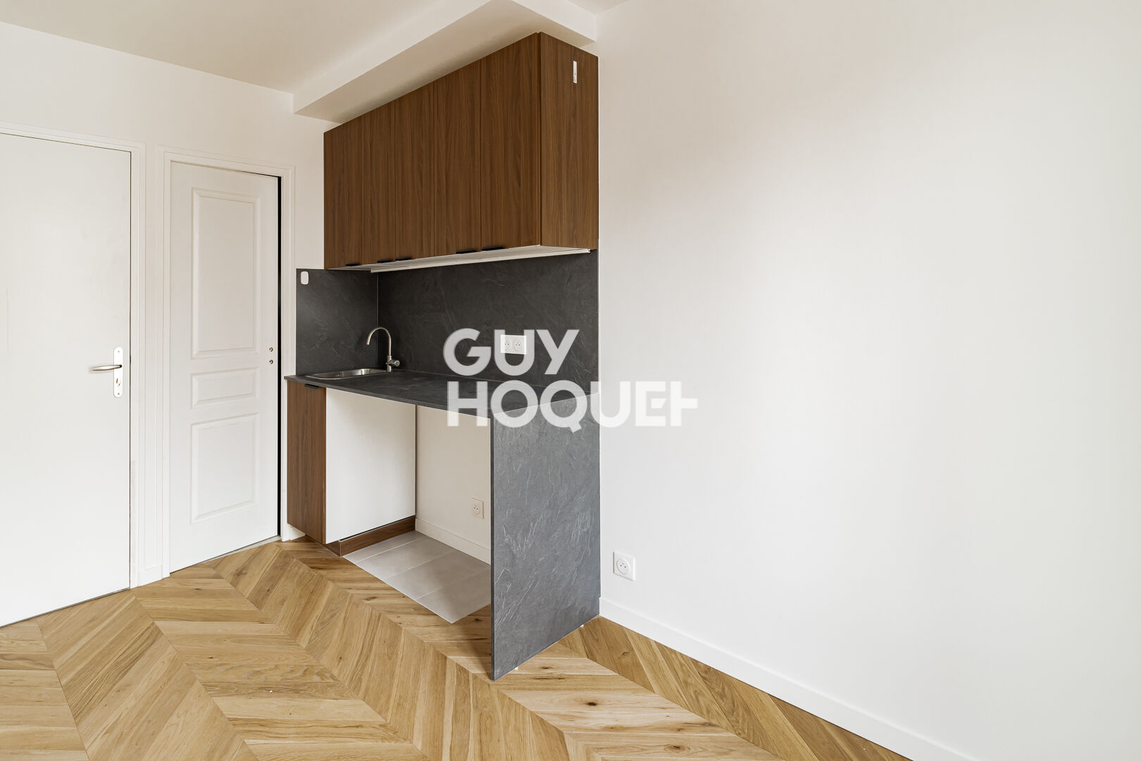 Studio -11.5 m2 - Quartier Moskowa