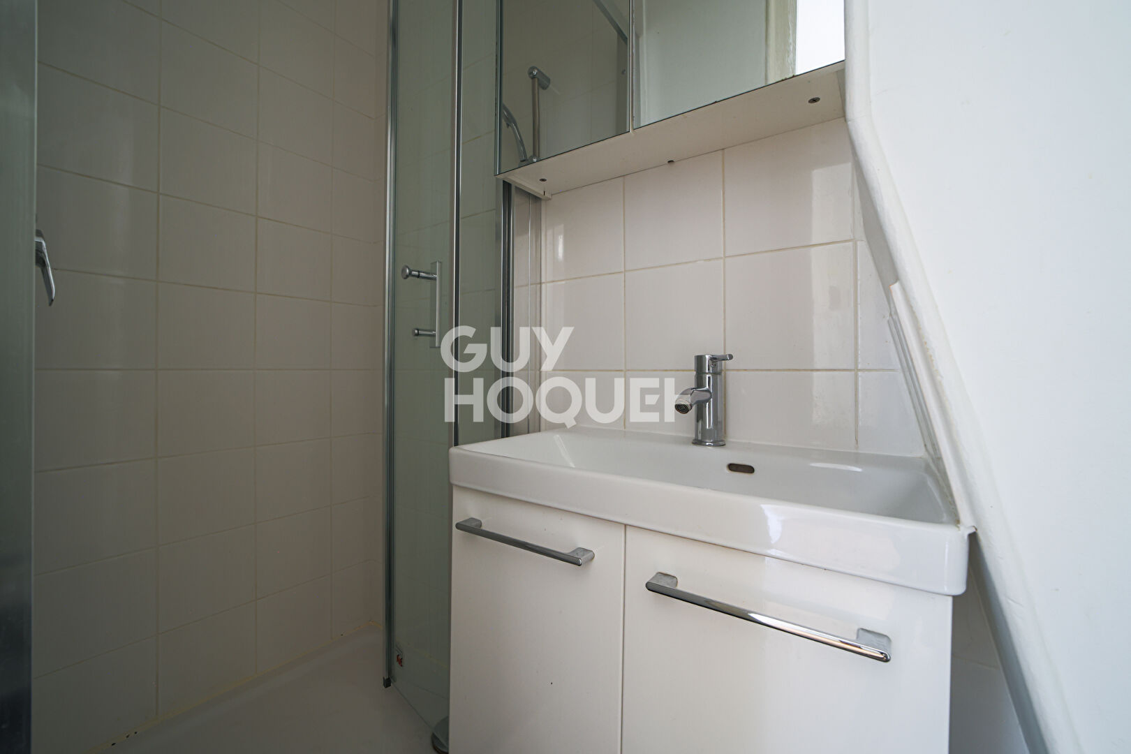 Appartement Paris 3 pièce(s) 45.7 m2