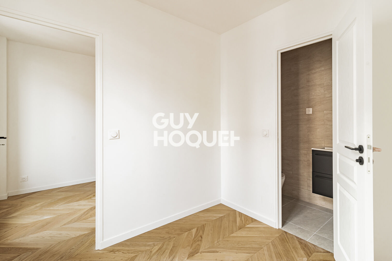 2 Pièces - entièrement rénové - Quartier Moskowa