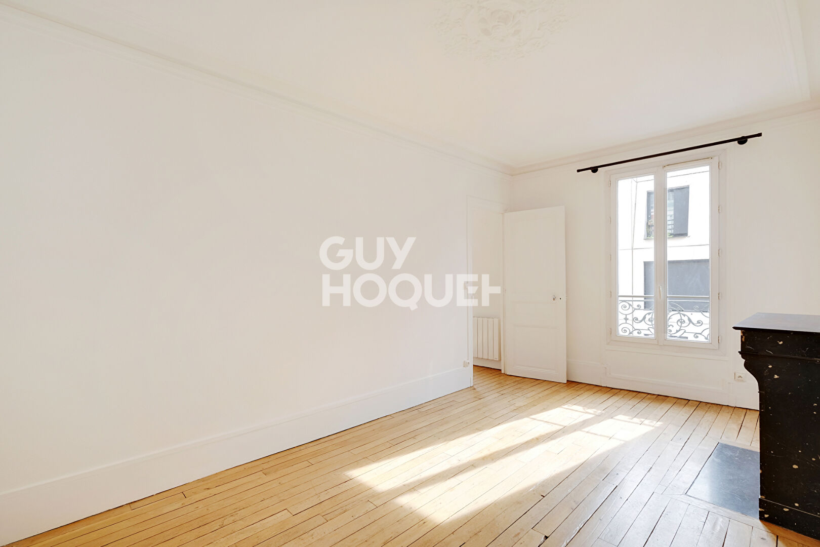 Appartement Paris 2 pièces - 40m2 - RUE MARCADET