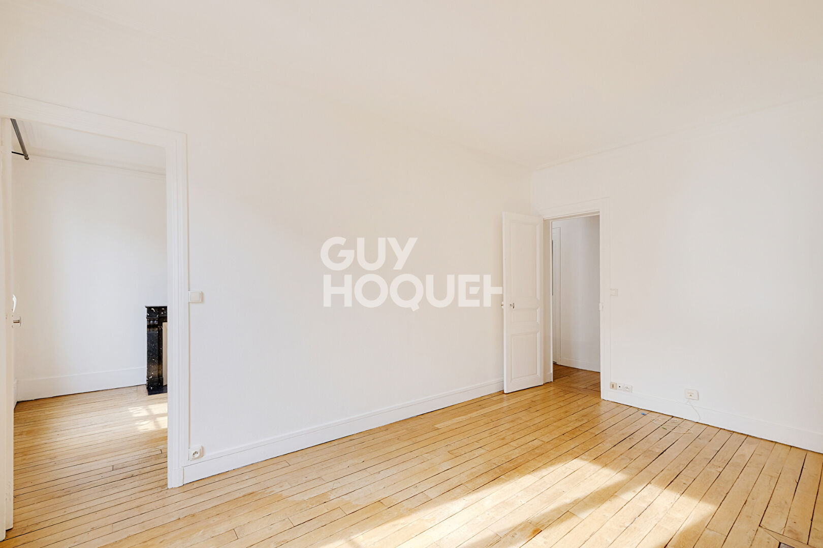 Appartement Paris 2 pièces - 40m2 - RUE MARCADET