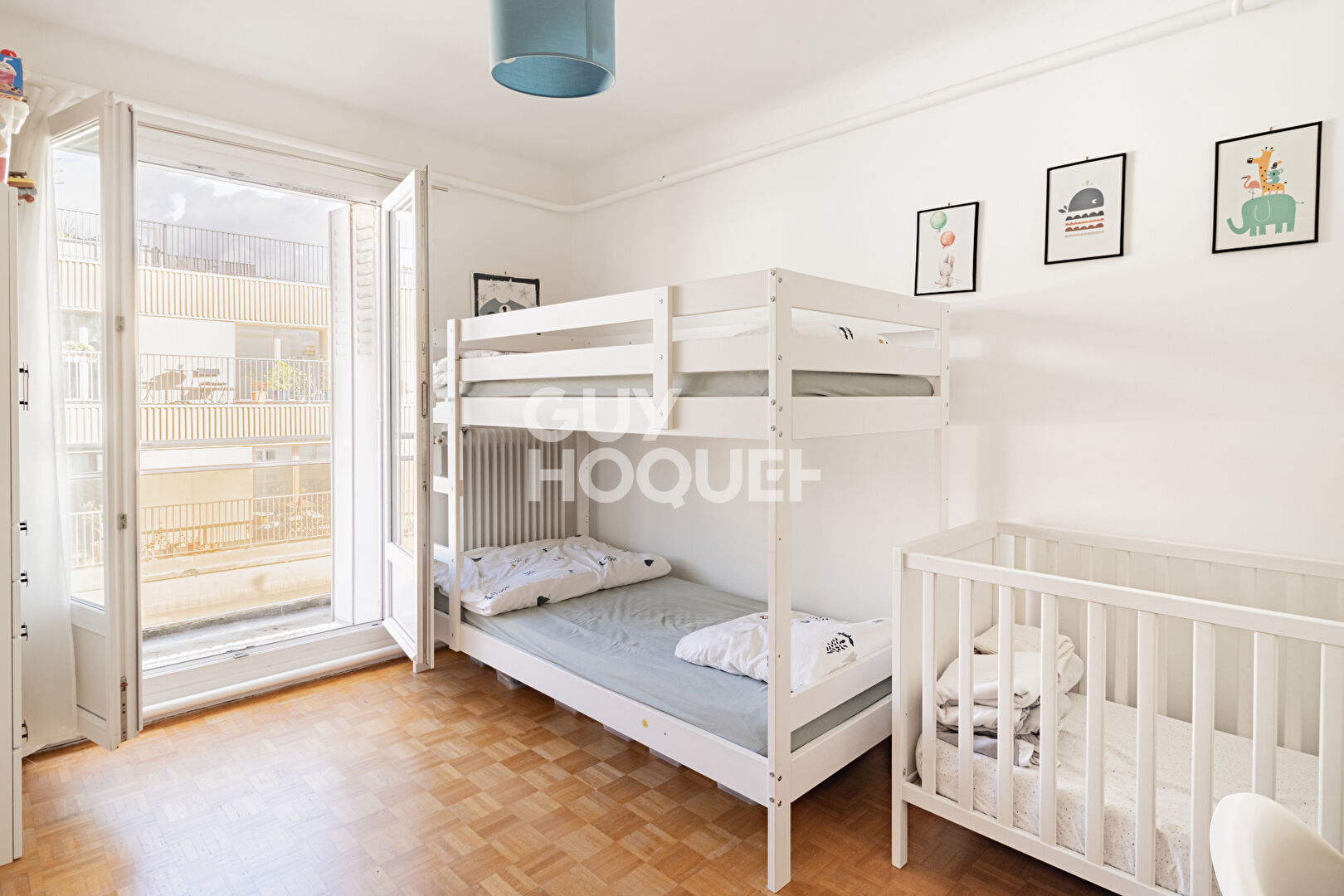 Appartement Paris 4 pièces 73.50 m2 - Carré Versigny  - Balcon