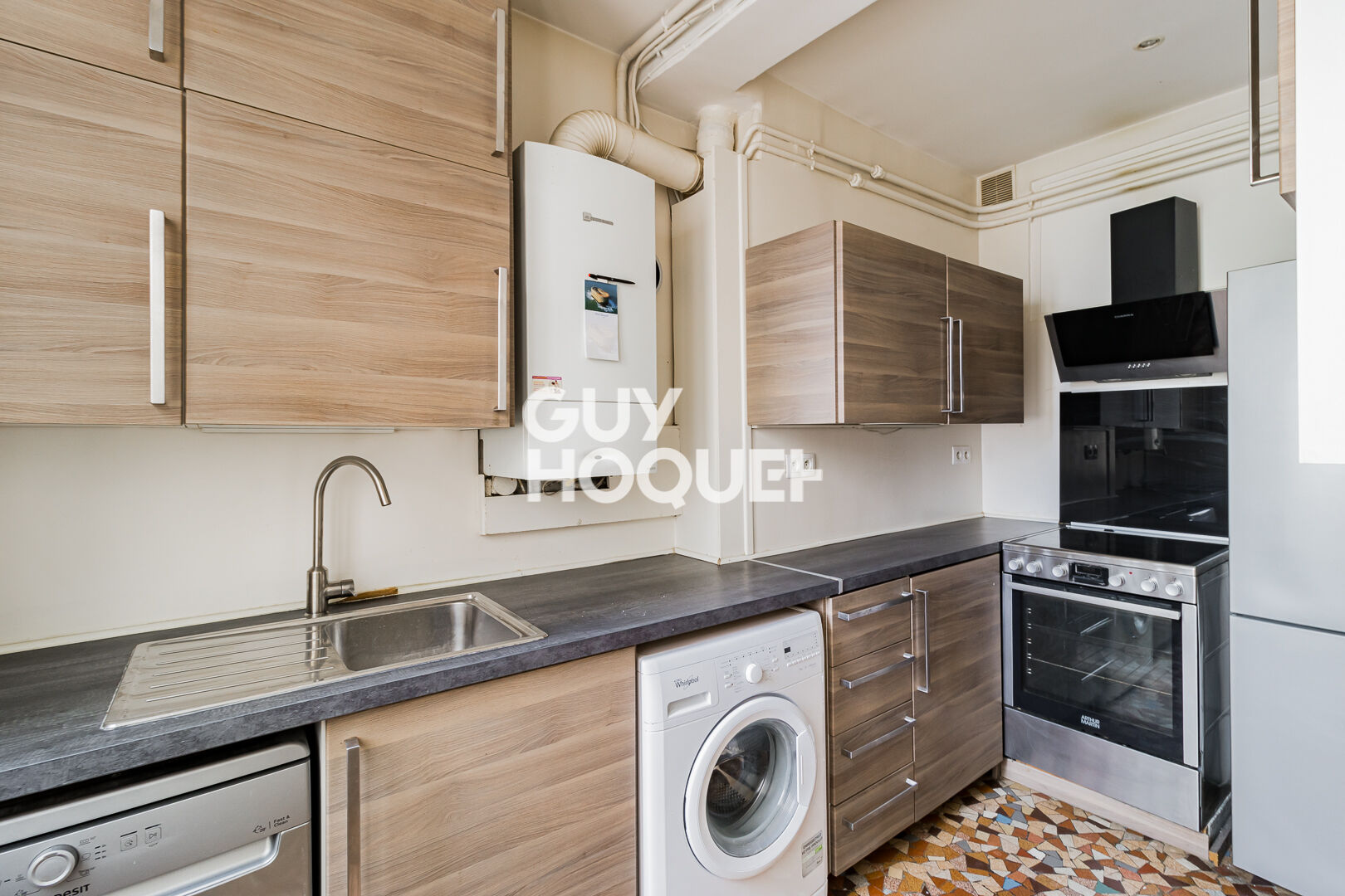 Bel appartement familial - étage élevé - Rue d'Assas