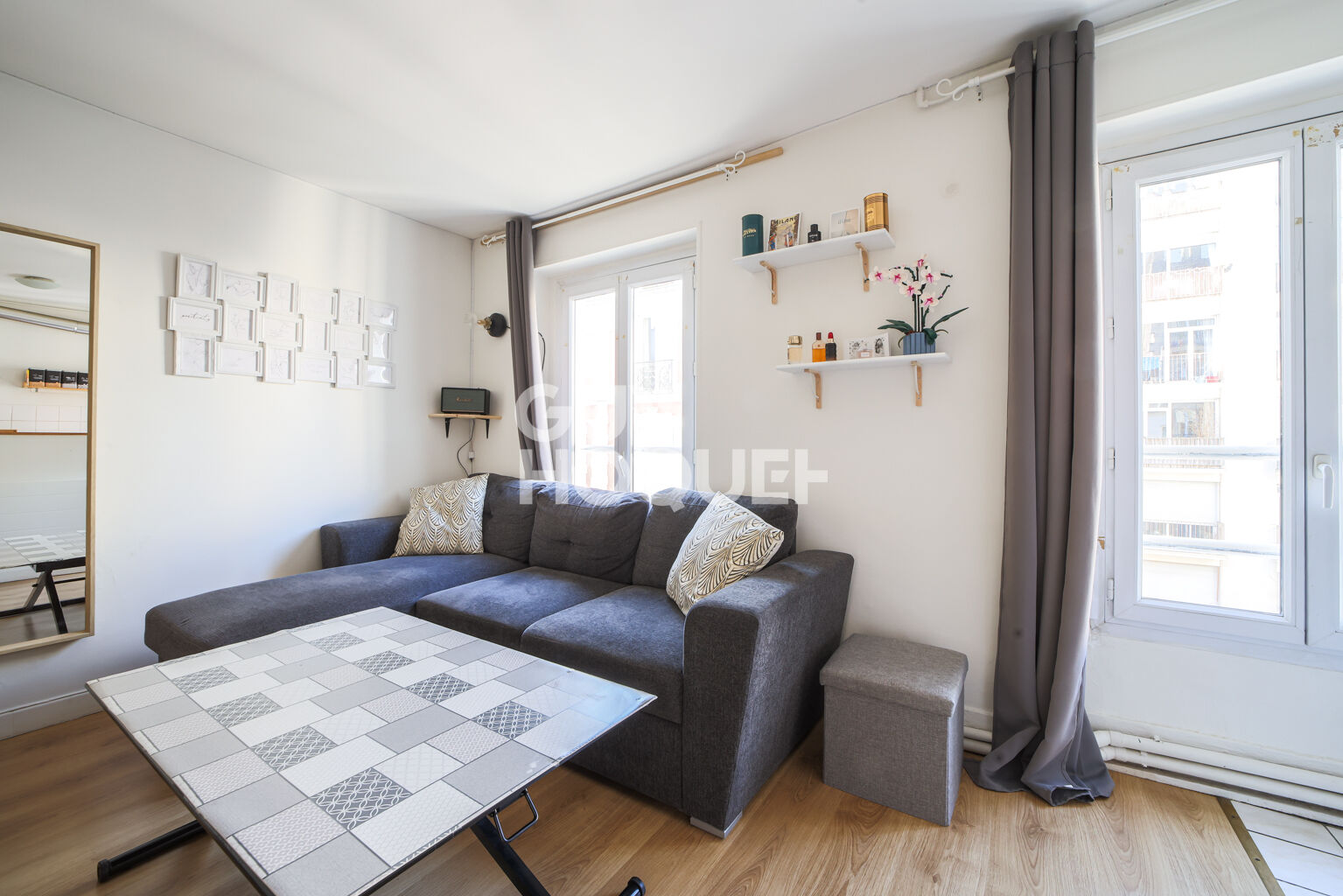 Paris 11 - République/Oberkampf - 19m² vendu loué -Rentabilité 5%