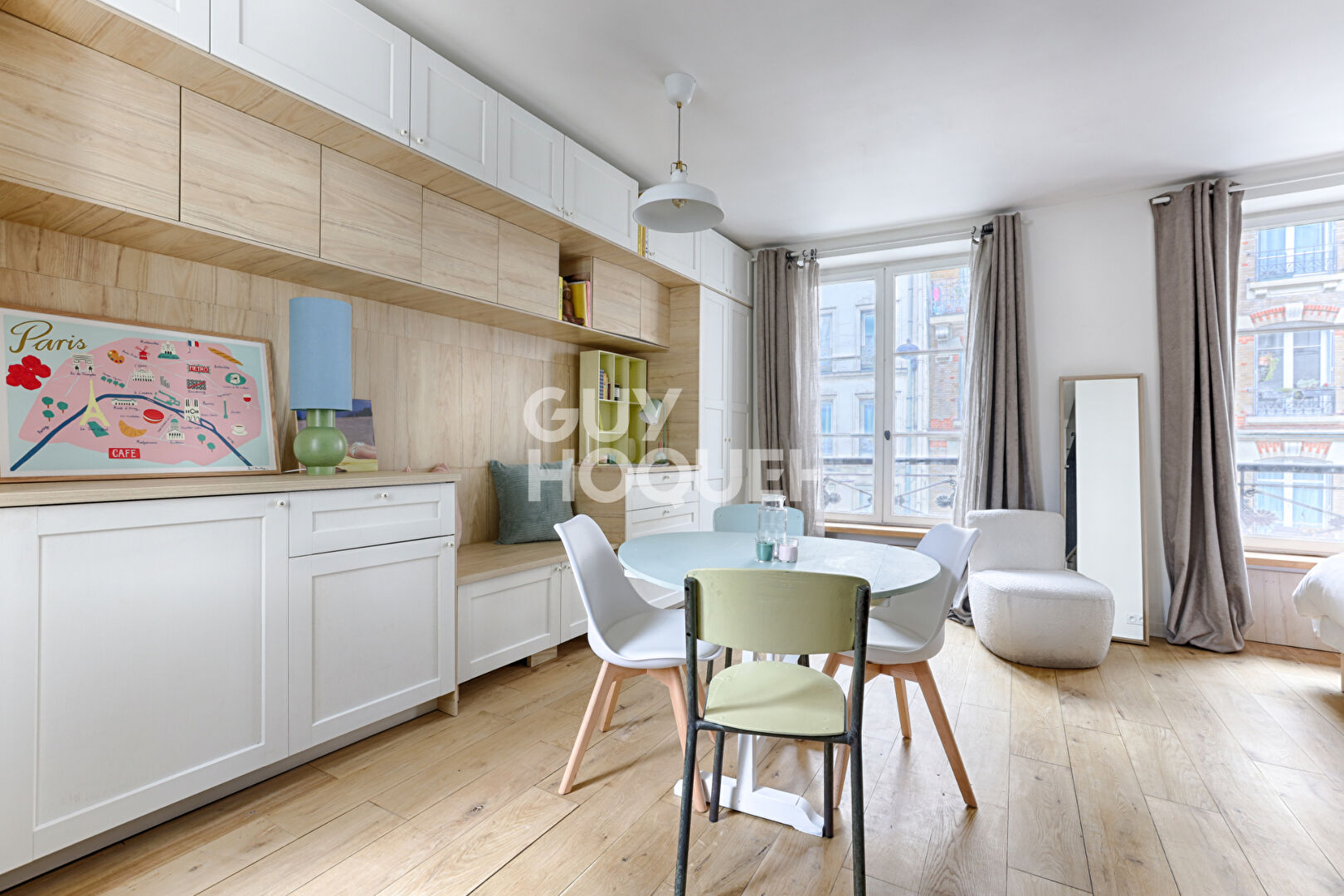 EXCLUSIVITE GUY HOQUET ! COUR DE BRETAGNE