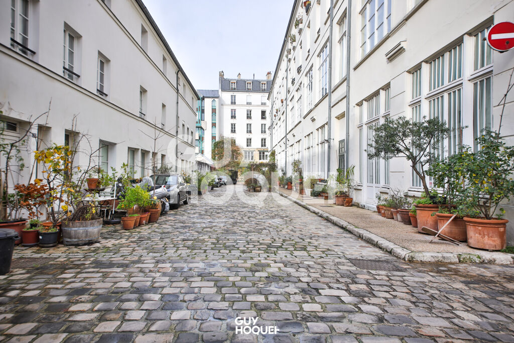 EXCLUSIVITE GUY HOQUET ! COUR DE BRETAGNE