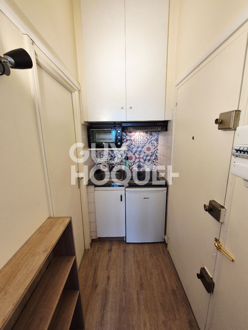 Appartement Paris 1 pièce(s) 21.16 m2