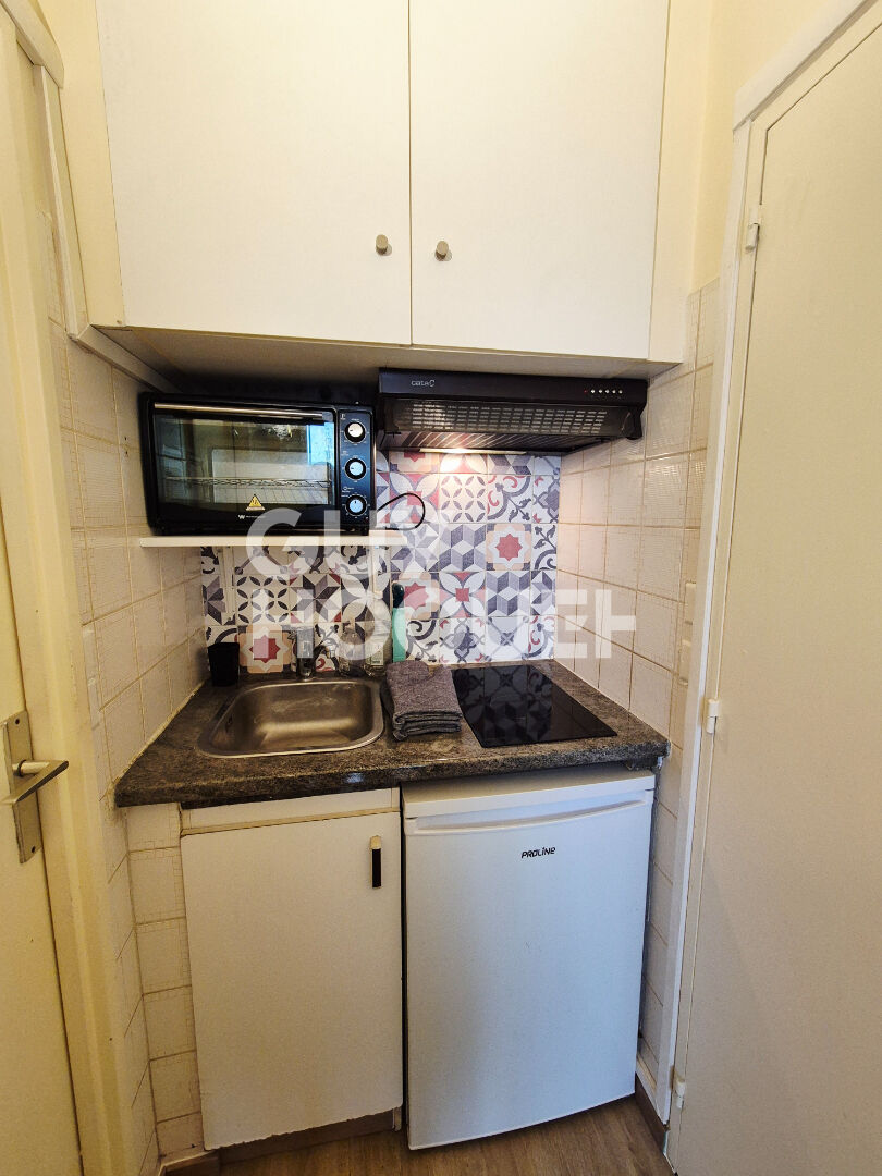 Appartement Paris 1 pièce(s) 21.16 m2