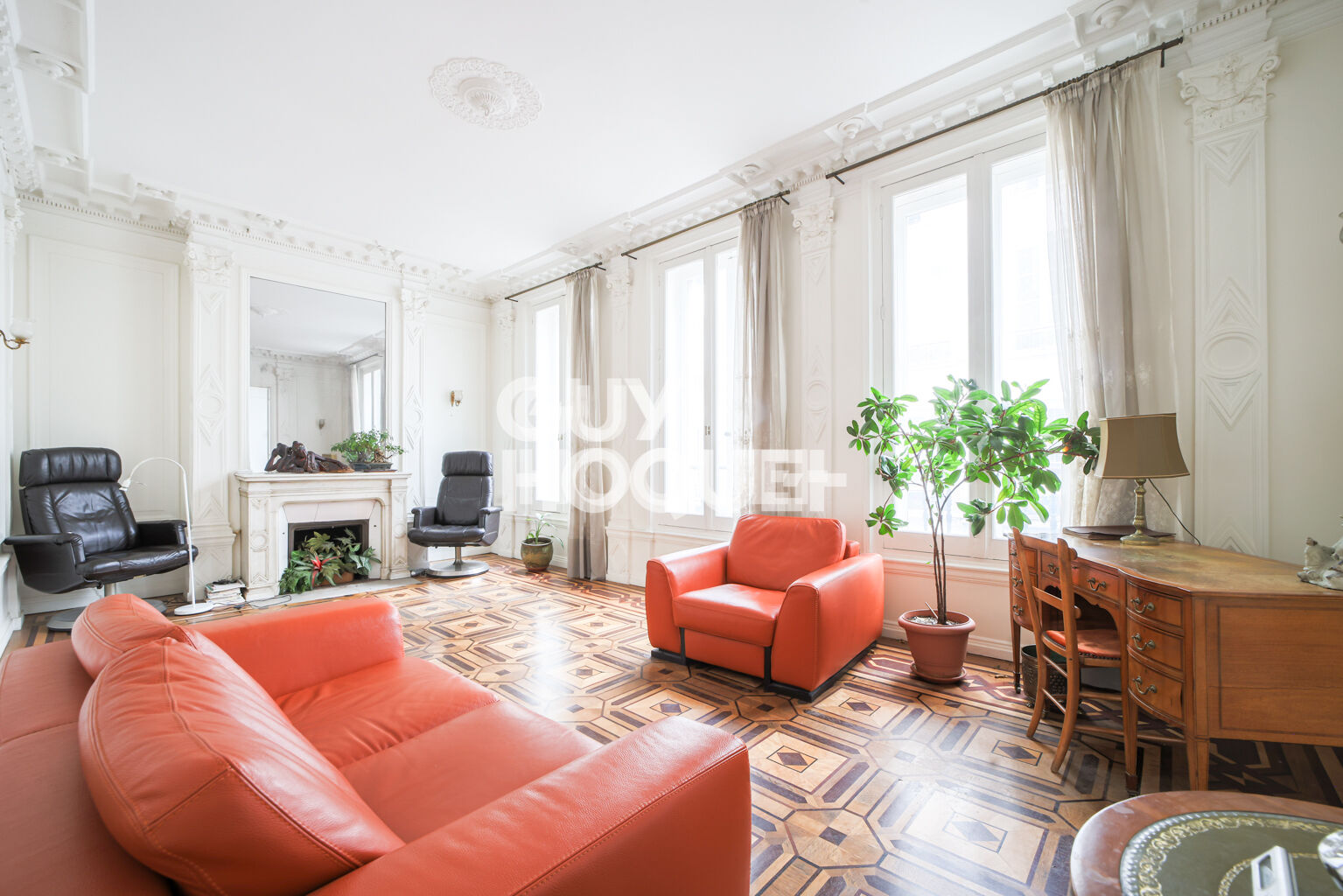 Bien d'exception 5/6 pièces - étage de 144m² sur Rue de Lancry