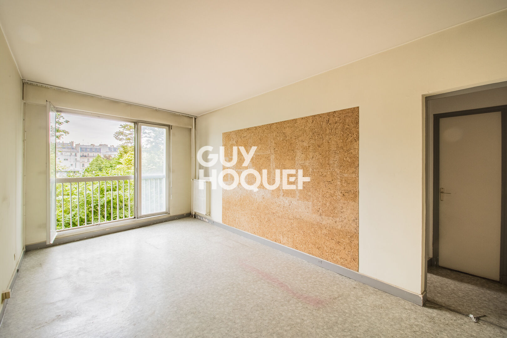 Appartement  - 2 pièces 52 m2 - Vue donnant sur le Square