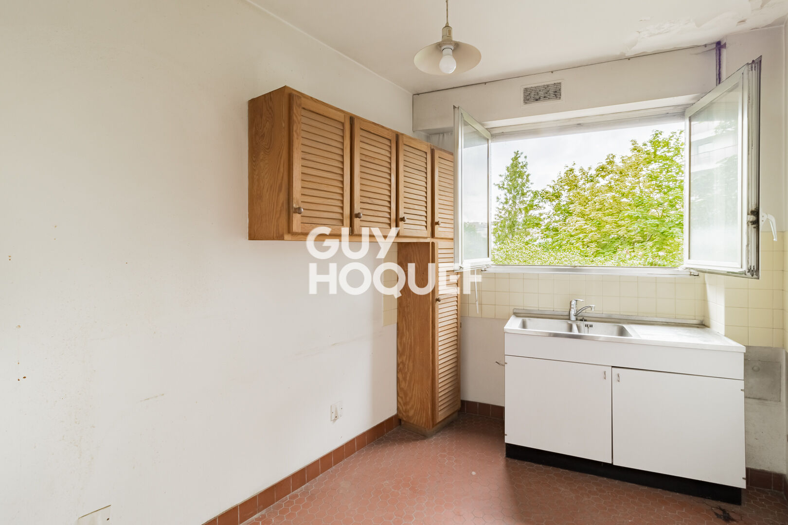 Appartement  - 2 pièces 52 m2 - Vue donnant sur le Square