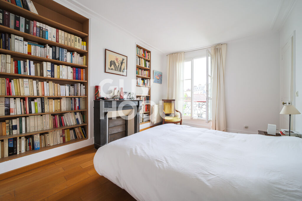 Paris III - Marais - Appartement 5 pièces avec terrasse