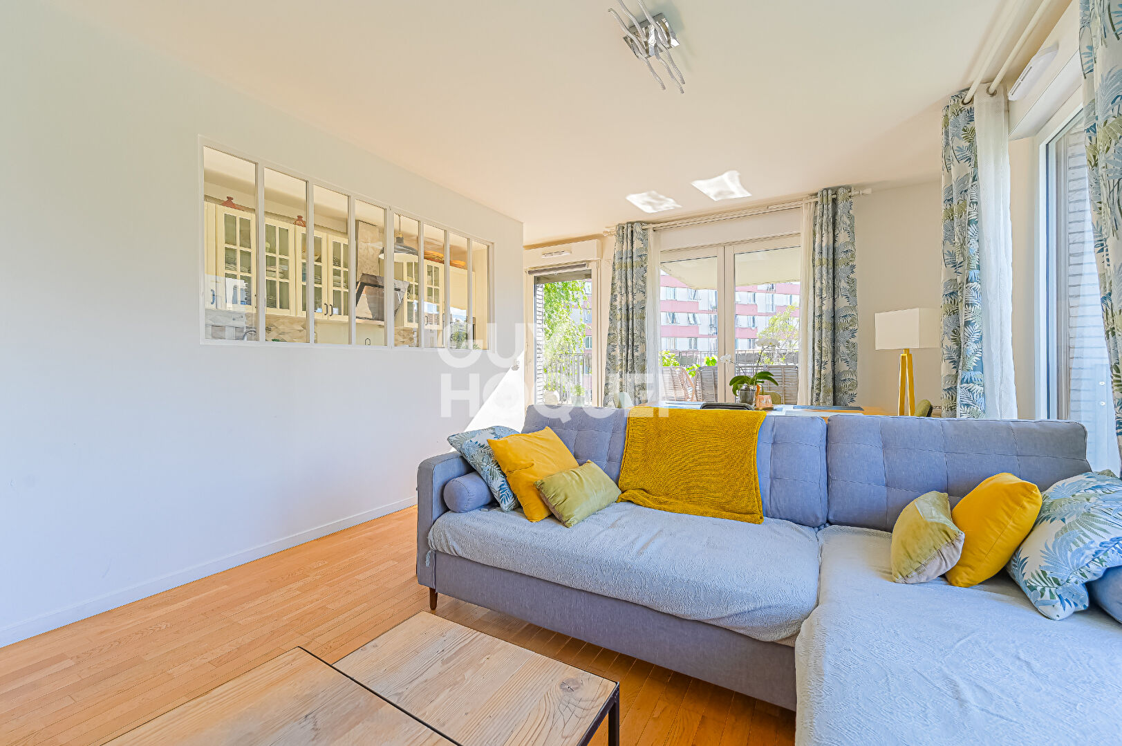 Appartement Pantin  4 pièce(s) 82.1 m2