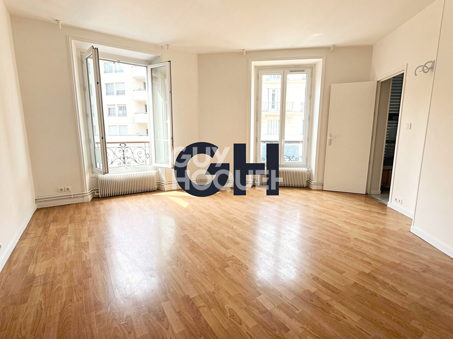 Appartement Pantin  3 pièce(s) 70.69 m2
