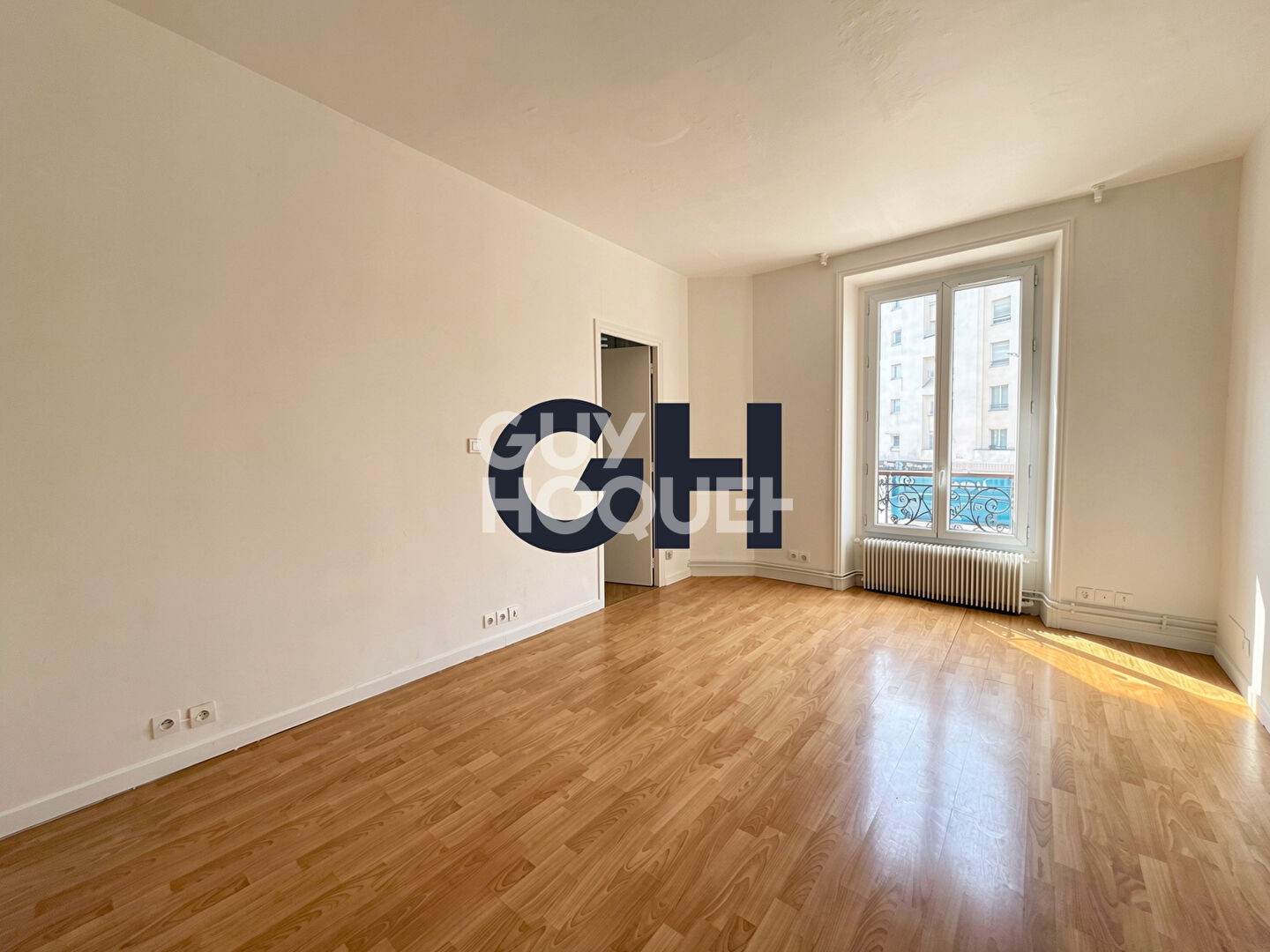 Appartement Pantin  3 pièce(s) 70.69 m2