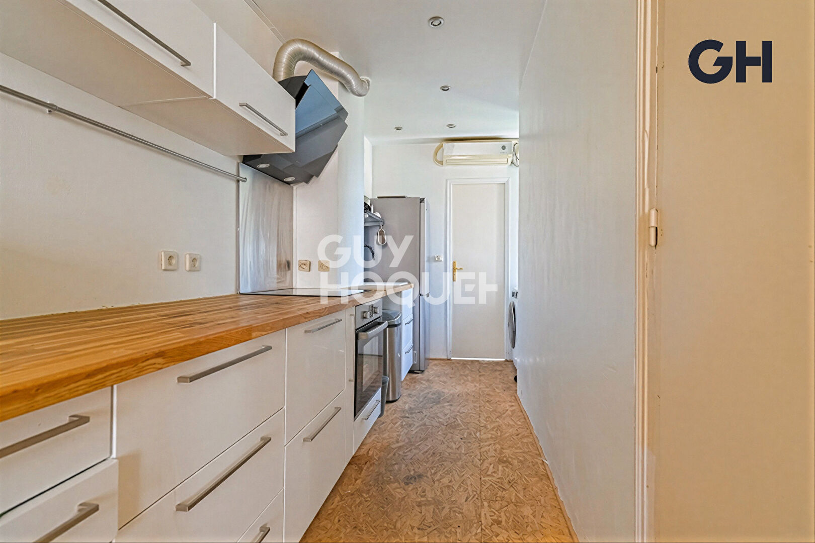 2 pièces traversant de 43 m²