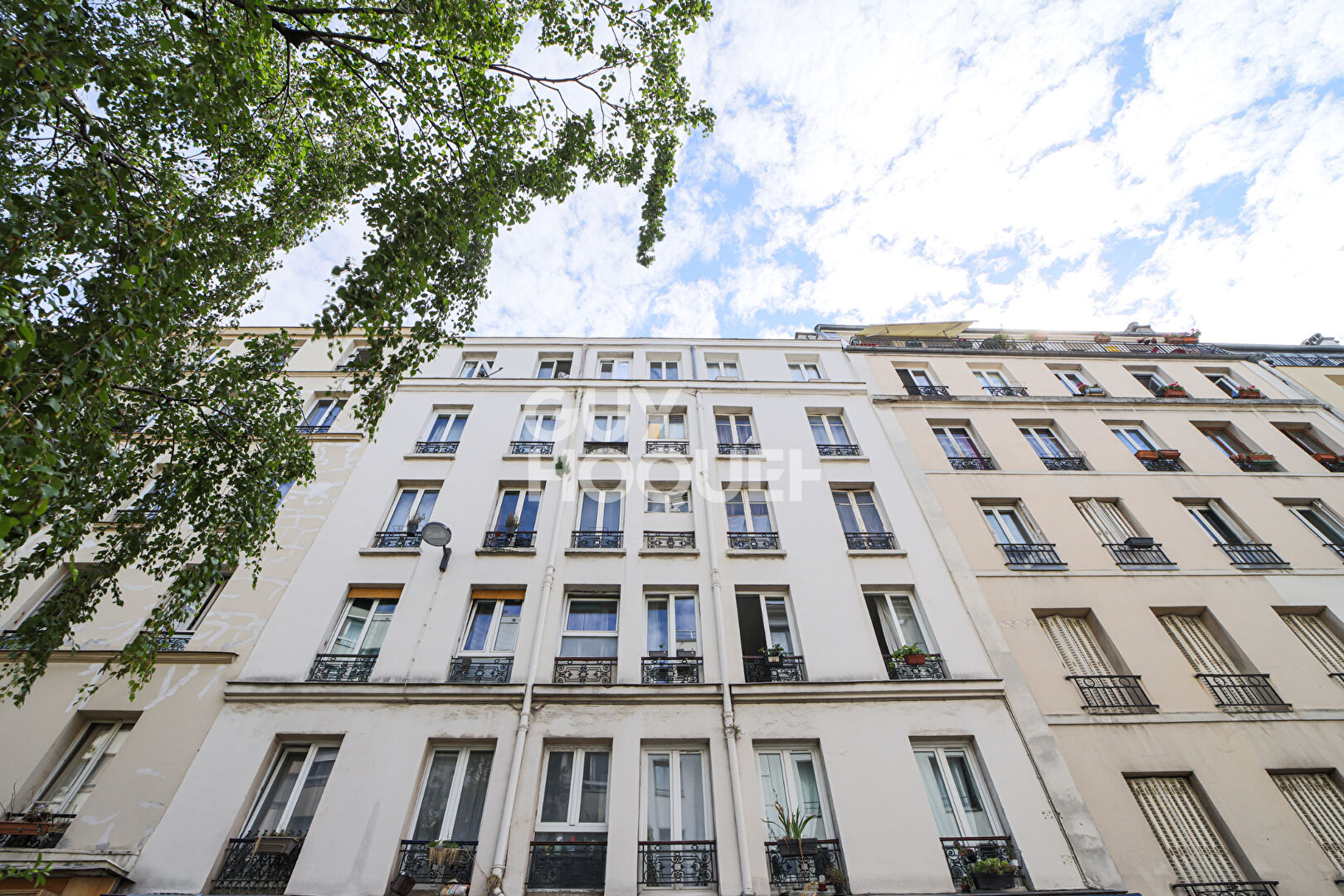 Appartement Paris 2 pièce(s) 21.75 m2