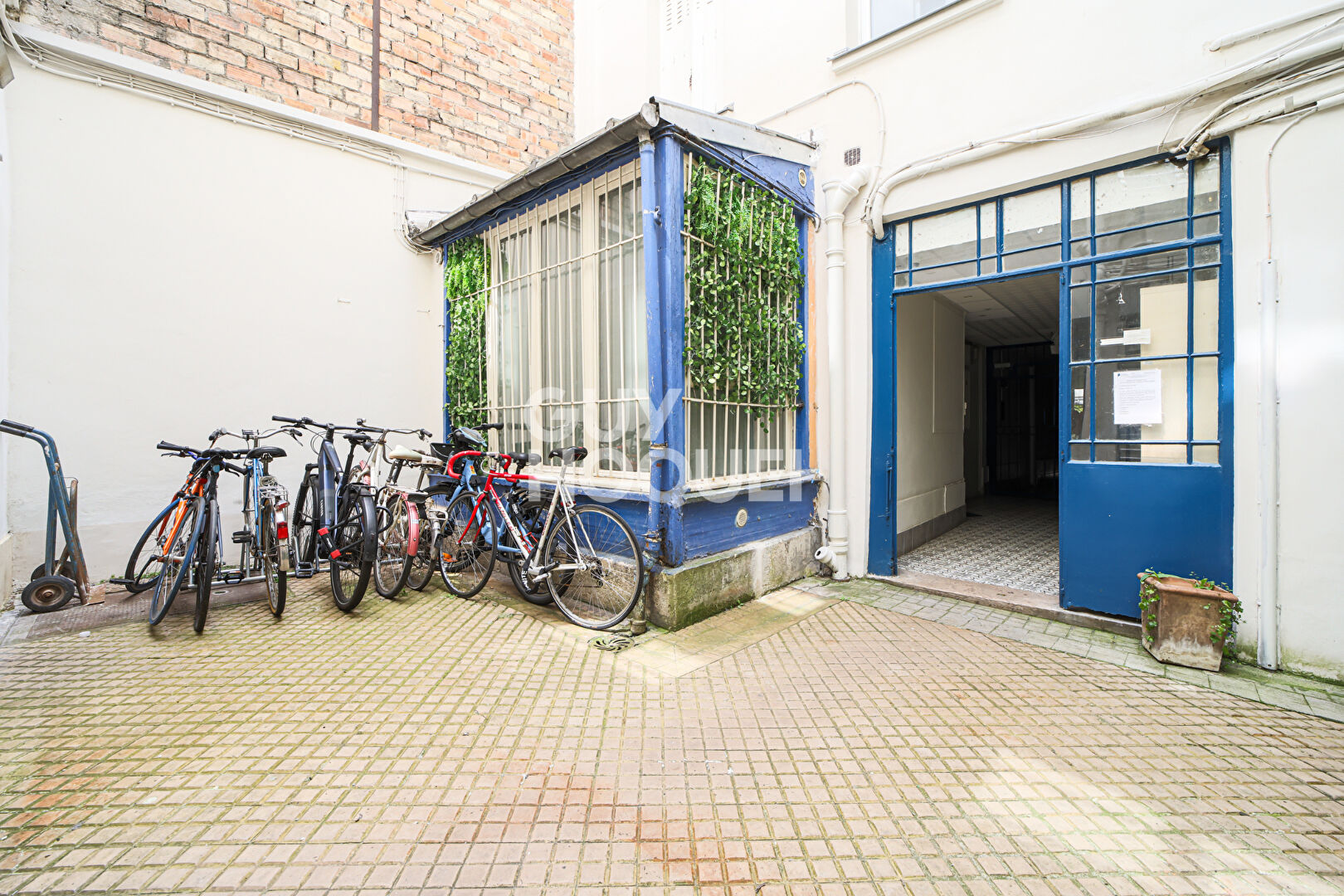 Appartement Paris 2 pièce(s) 27.33 m2