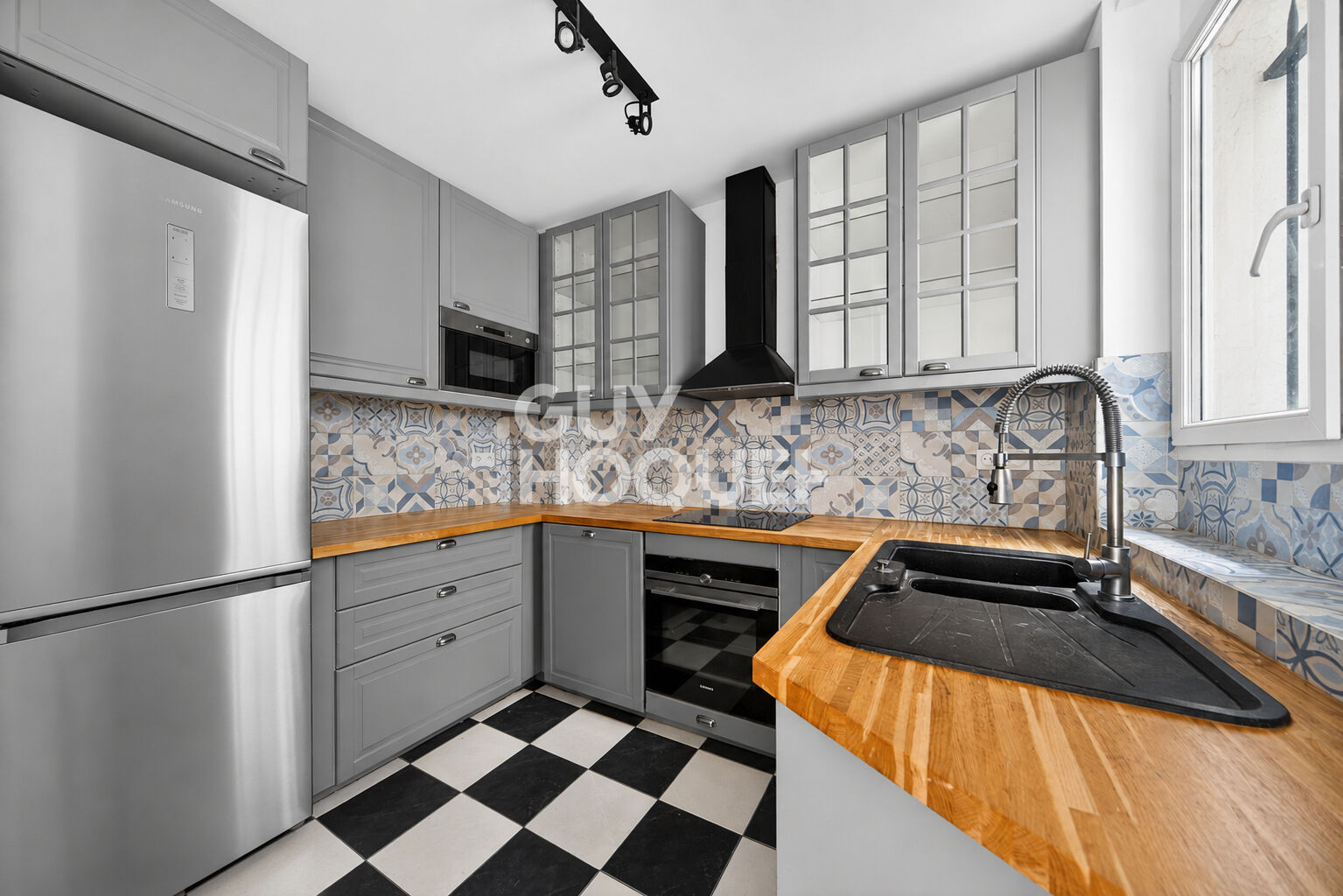 Appartement Paris 5 pièce(s) 101 m2