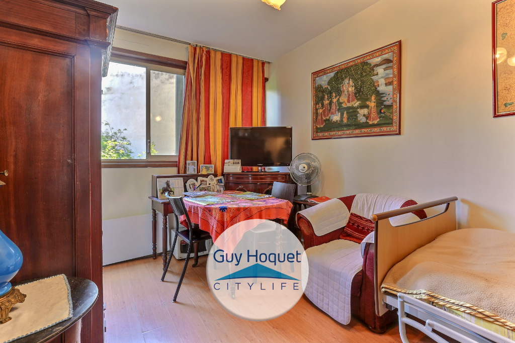 STUDIO RARE SUR LE SECTEUR