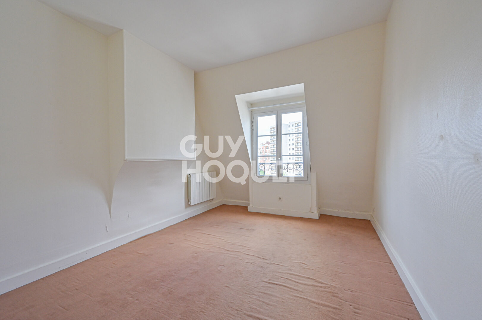 2 PIECES - DERNIER ETAGE ASCENSEUR - 38m2