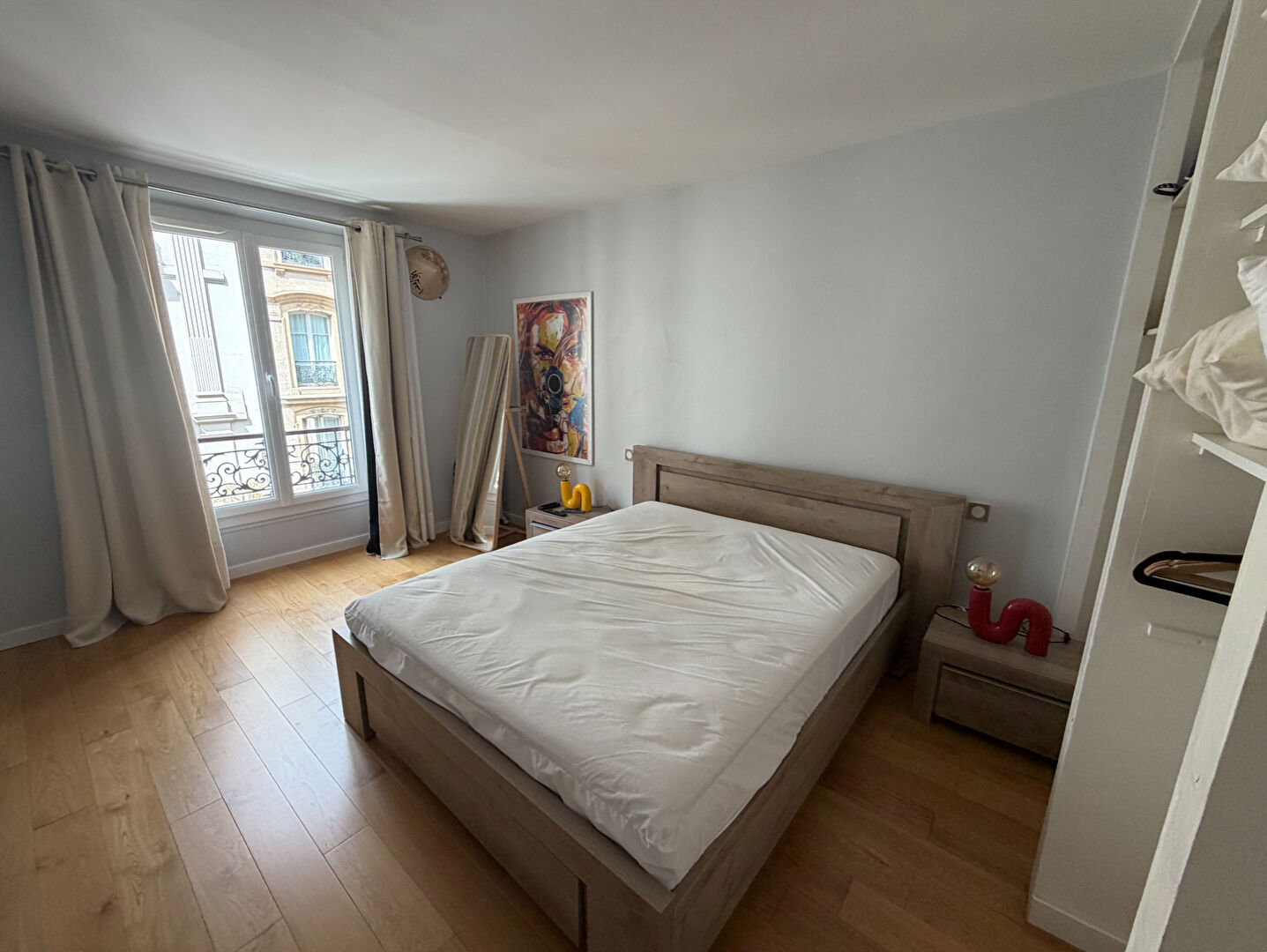 Appartement  3 pièce(s) 71 m2 - 75011 PARIS