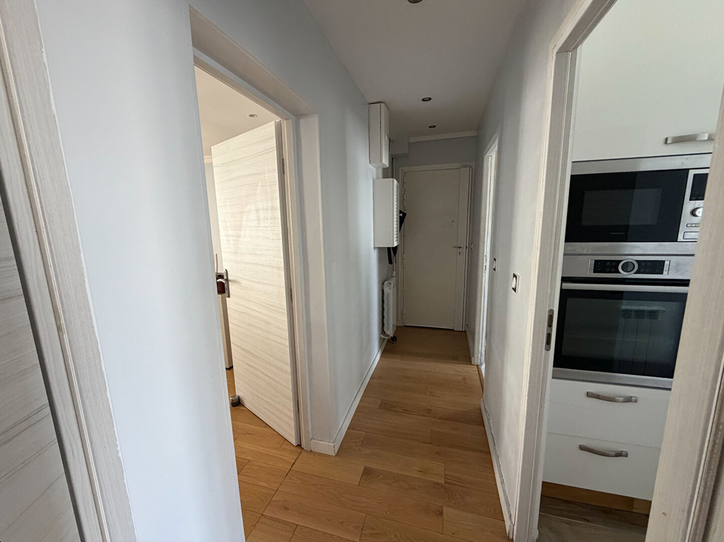 Appartement  3 pièce(s) 71 m2 - 75011 PARIS