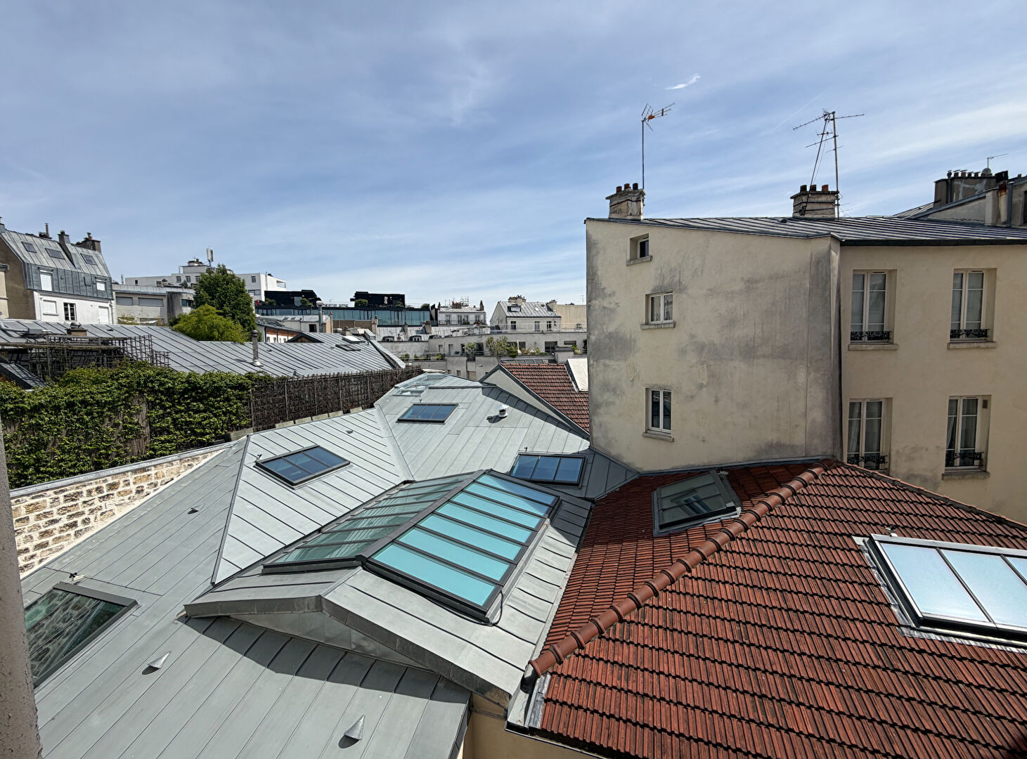 Appartement  3 pièce(s) 71 m2 - 75011 PARIS
