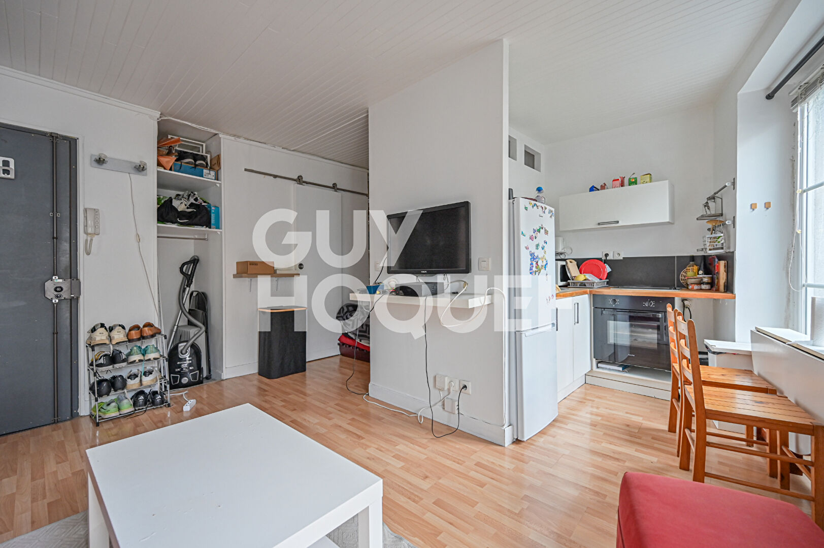 Exclusivité - rue du faubourg saint Antoine - 25,57m2