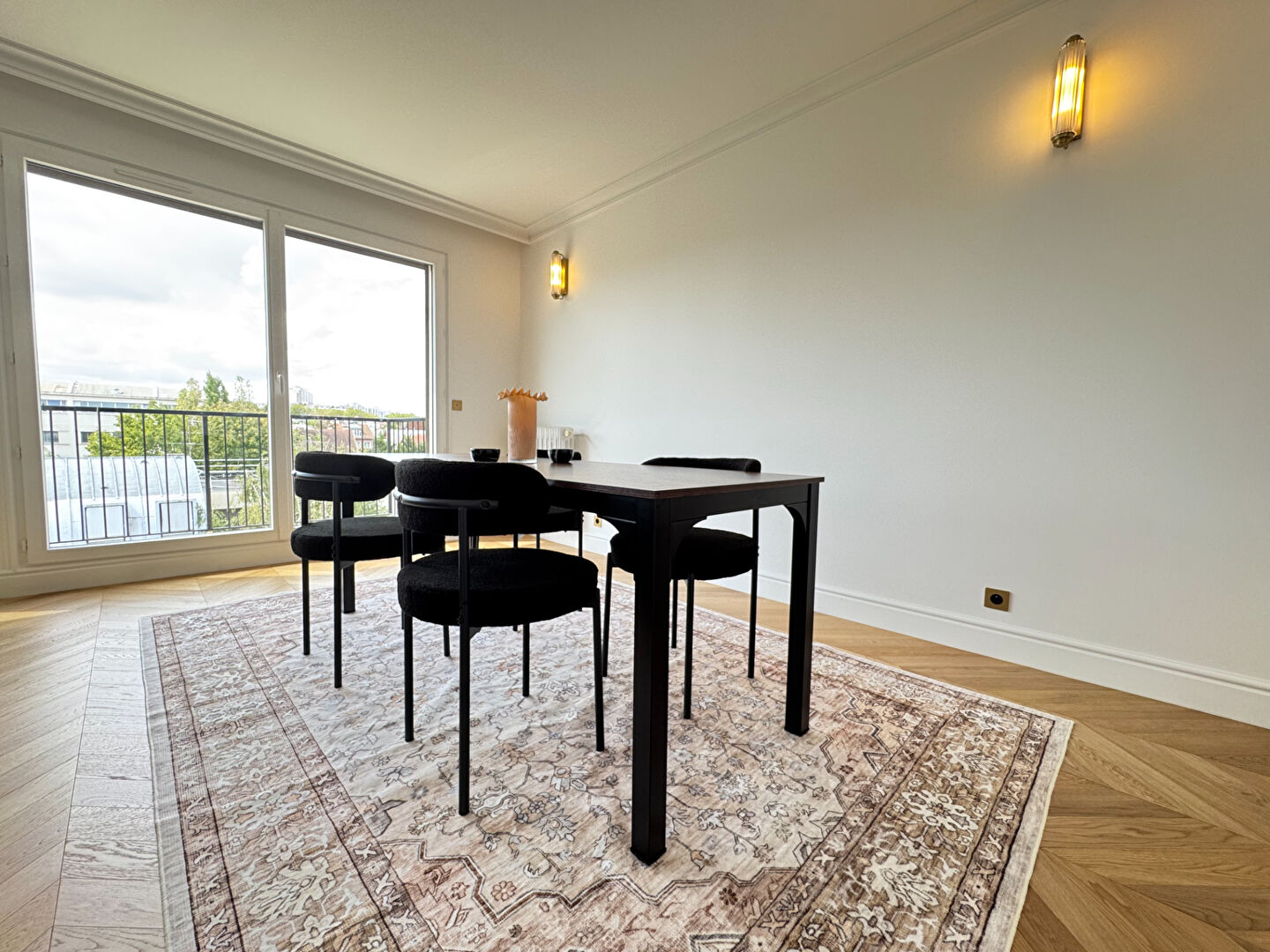 Appartement 3 pièces - rue Baudin à Issy-les-Moulineaux.