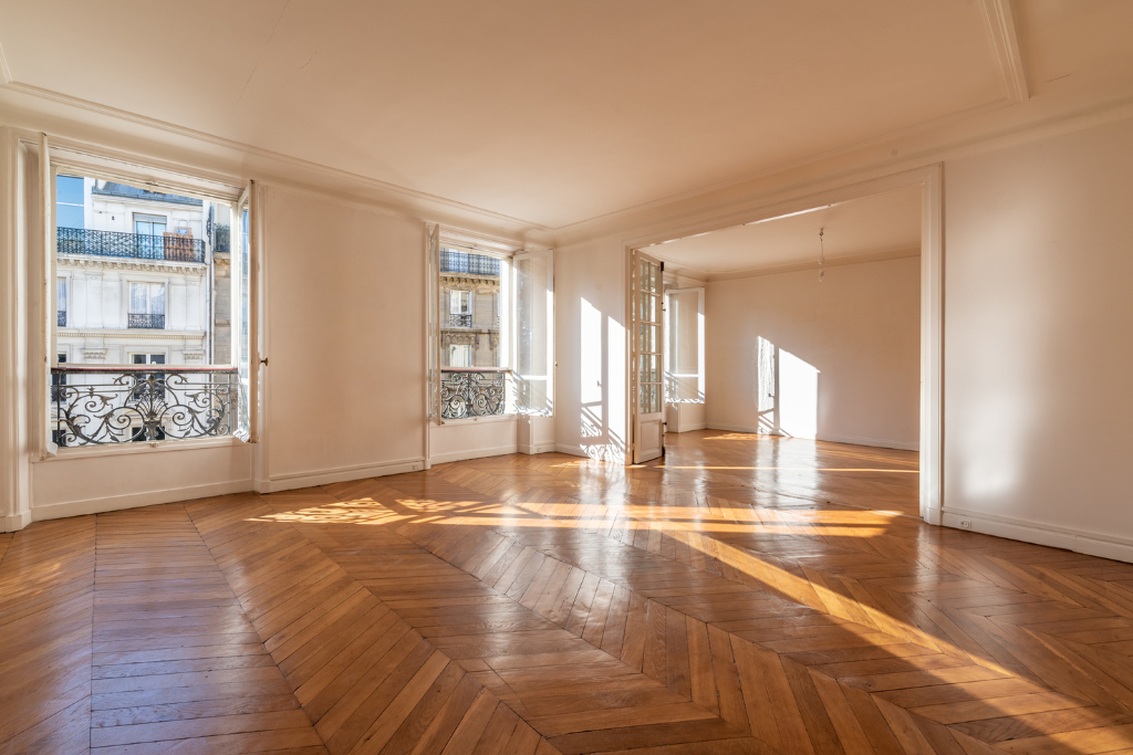 Appartement Paris 5 pièce(s) 107.7 m2