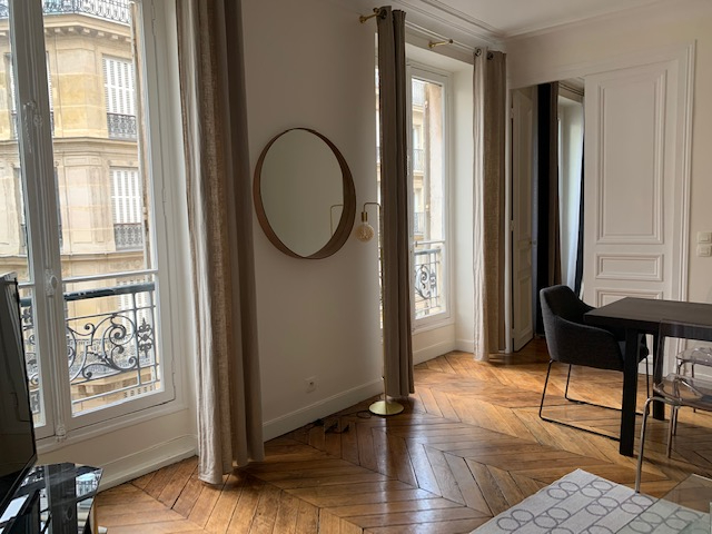 Appartement 3 pièces 4ème de 67.18 m² - Place des Vosges