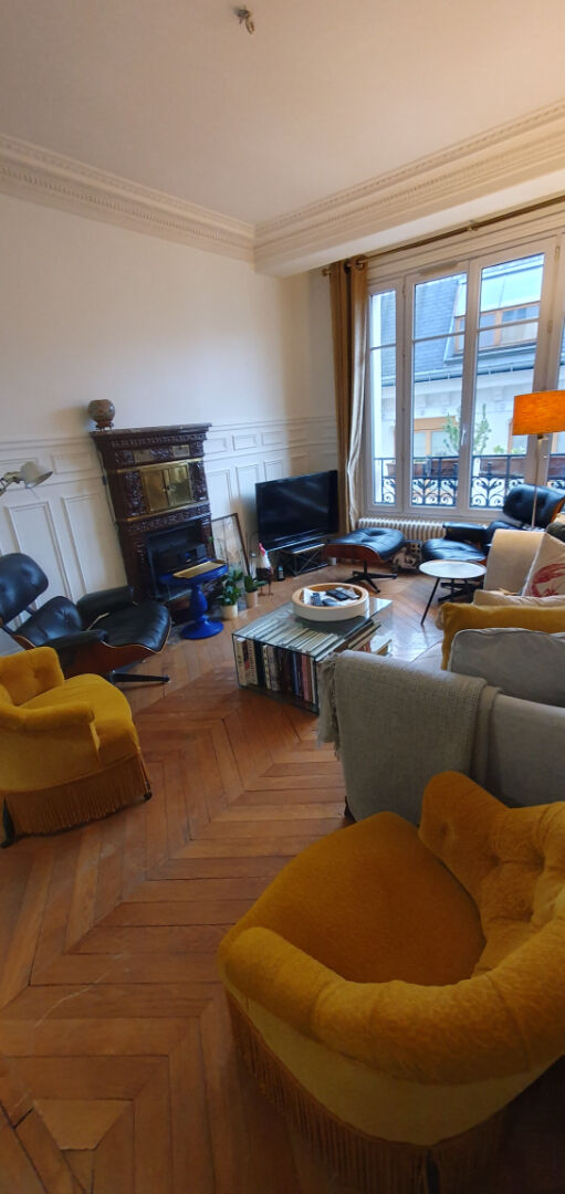 Appartement de 3/4 pièces métro Voltaire