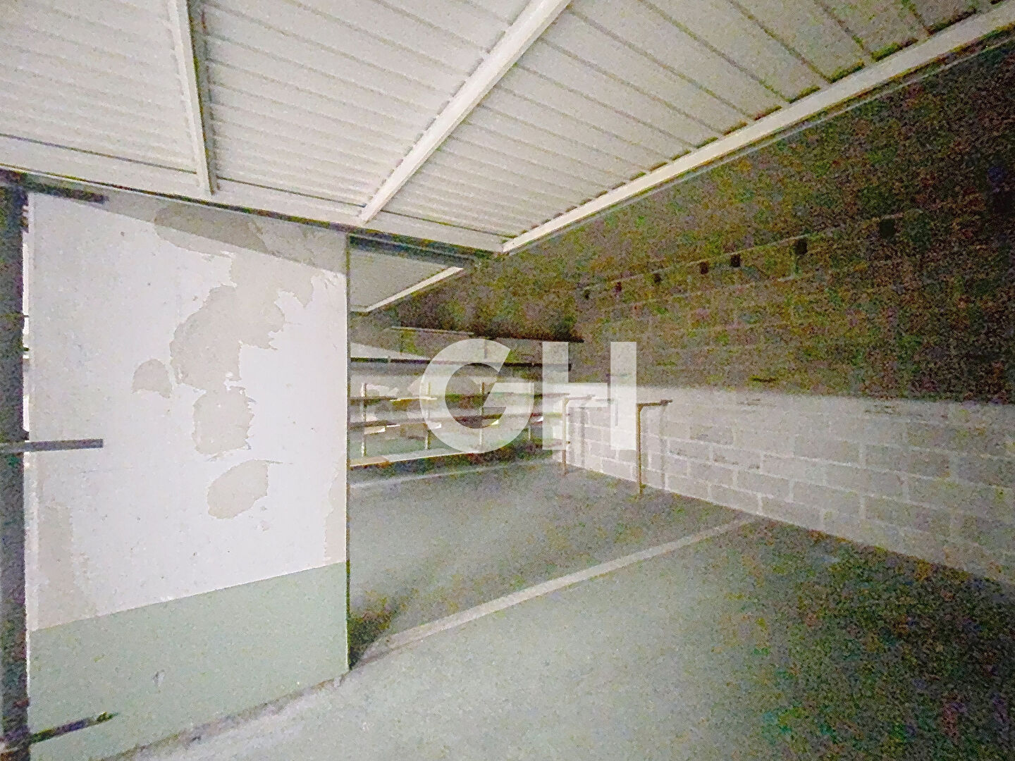 Deux Box Paris 75020 24 m2