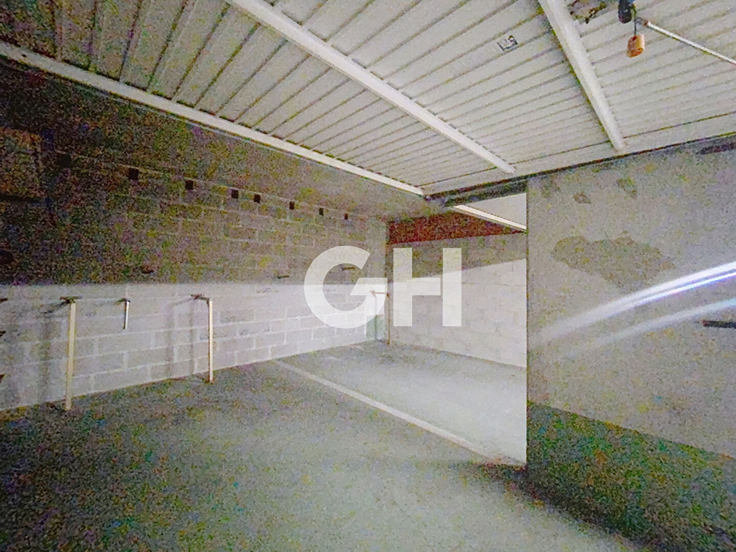 Deux Box Paris 75020 24 m2