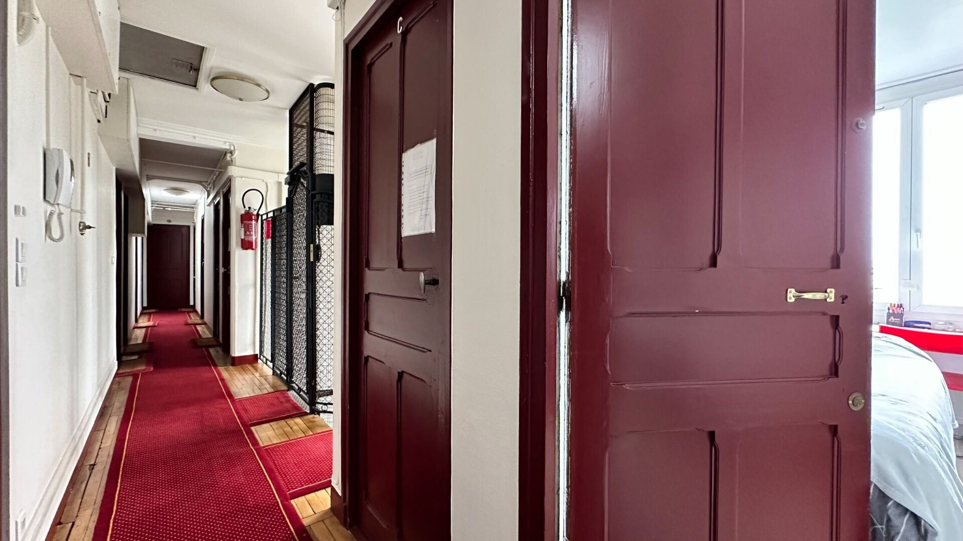 Studette place Félix Eboué