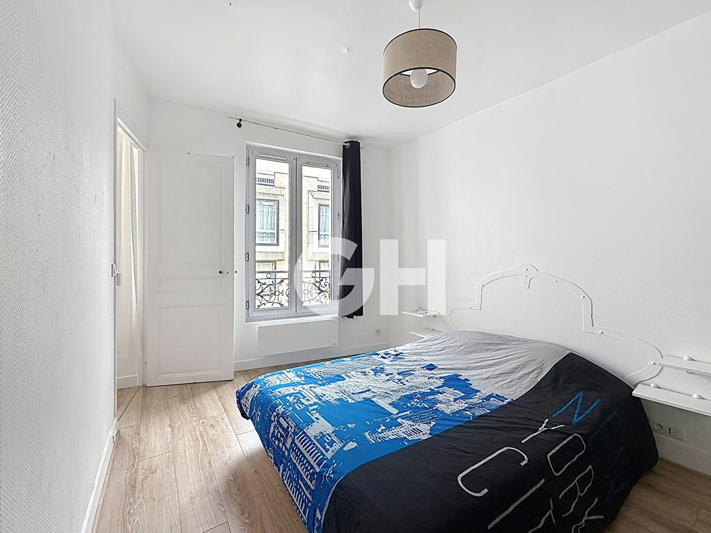 Appartement Paris 2 pièce(s) 37 m²
