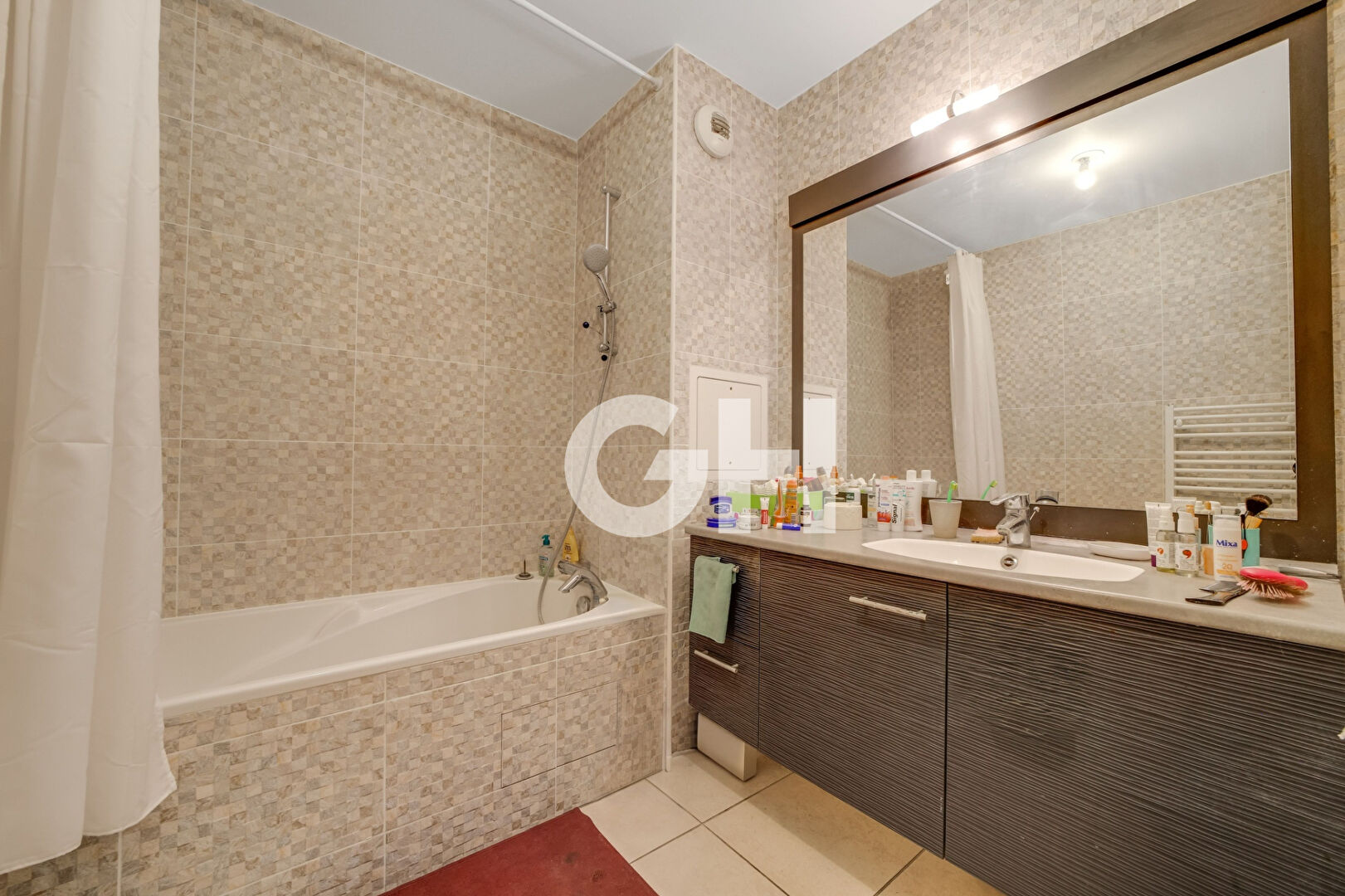 Appartement de 3 pièces avec balcon - Chemin Vert