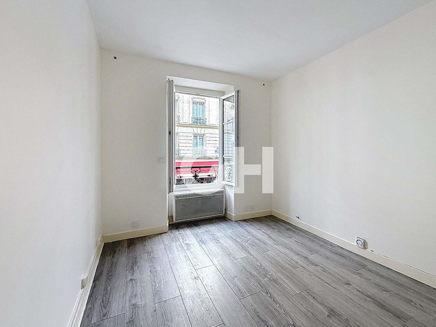 Appartement Paris 1 pièce(s) 18.14 m2