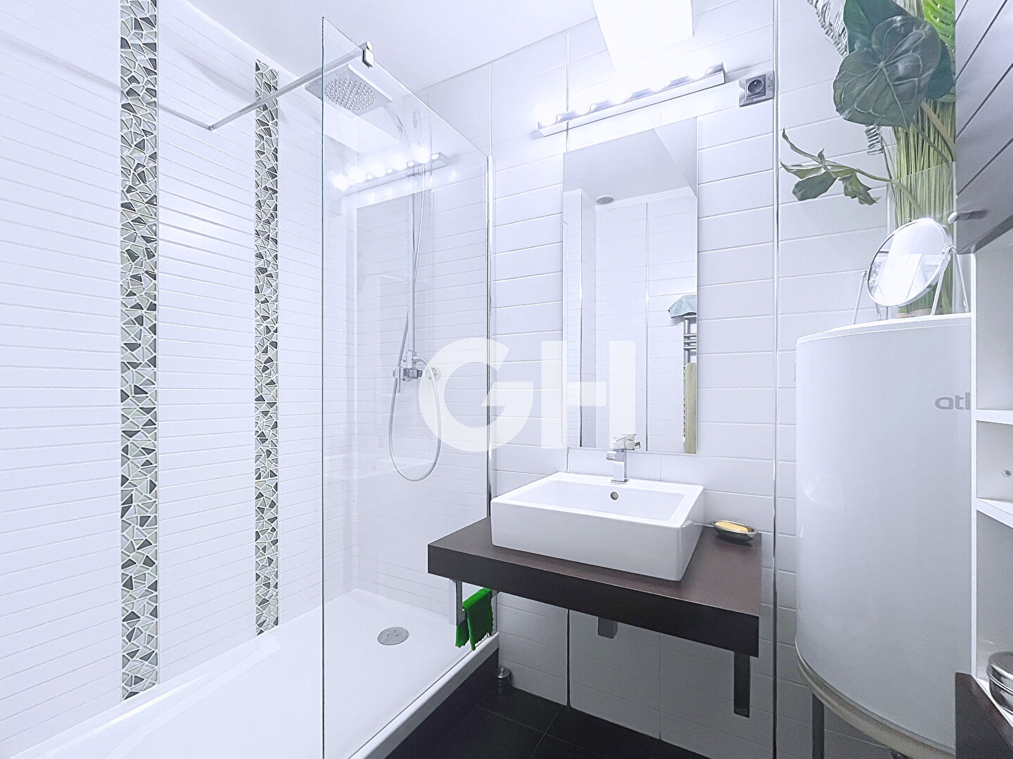 2 pièces lumineux de 46 m² au coeur d'Oberkampf/St Maur