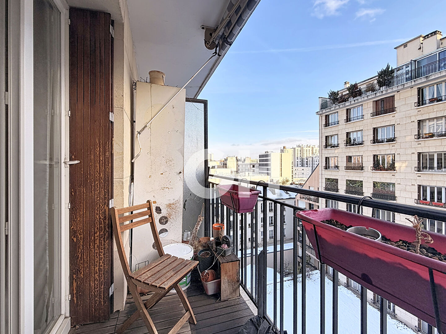 3 pièces avec balcon en étage élevé
