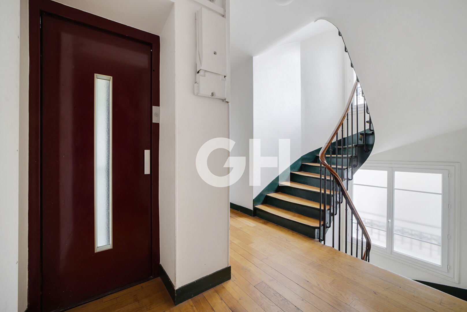 Appartement de 2 pièces refait à neuf