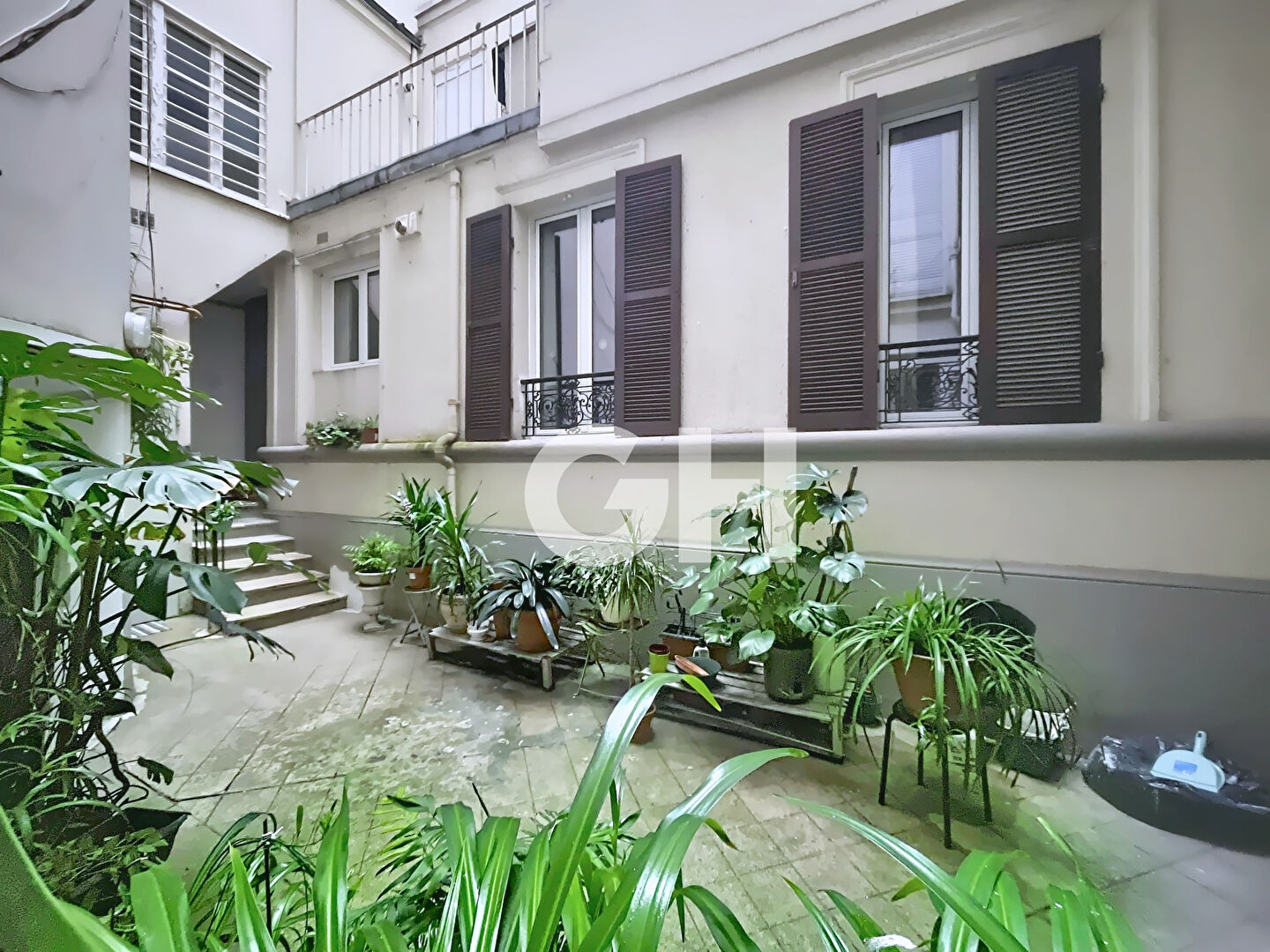 Charme de l'haussmannien rénové, 3 pièces ? boulevard Voltaire, proche Nation