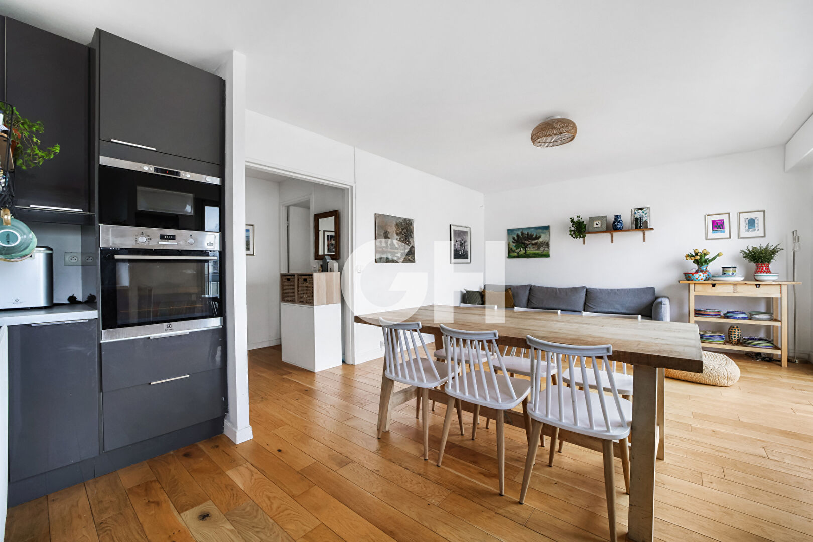 Roquette / Chemin Vert - Appartement de 4 pièces