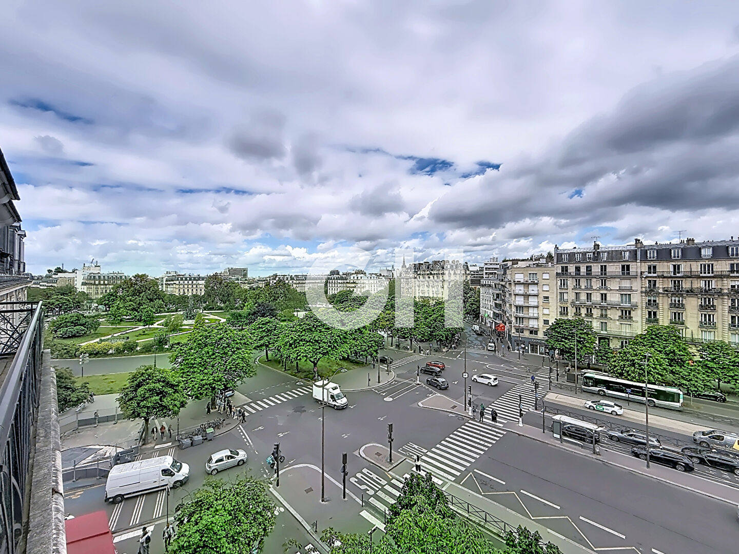 Appartement Paris 12ème  3 pièce(s) 66.01 m² Place de la Nation