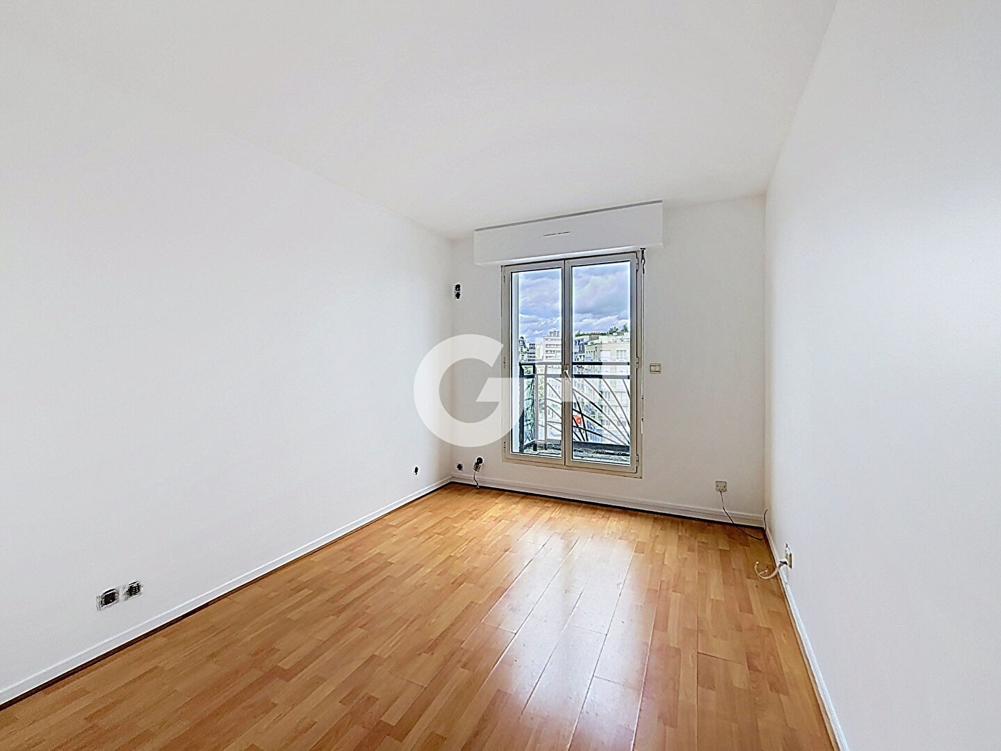 Appartement Paris 12ème  3 pièce(s) 66.01 m² Place de la Nation